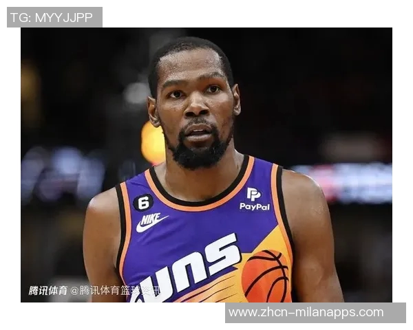 杜兰特回应休赛期未被拍到玩游艇滑梯的疑问称我依然在享受乐趣 杜兰特回应休赛期未被拍到玩游艇滑梯的疑问称我依然在享受乐趣