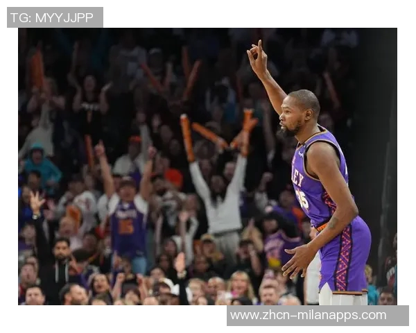 莱昂纳德谈NBA现状强调进攻篮板与快速转换的重要性 莱昂纳德谈NBA现状强调进攻篮板与快速转换的重要性