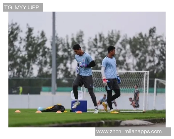 申花一线队国庆假期后重返训练场备战新赛季