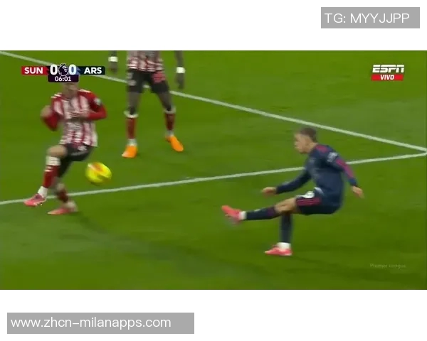 阿苏埃单刀突入禁区遭侵犯裁判未判点球引发强烈不满 阿苏埃单刀突入禁区遭侵犯裁判未判点球引发强烈不满