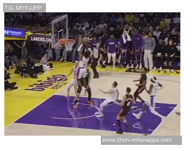 夸梅：布朗尼若想首发需提升接球投篮能力不能只依赖老爸的三分训练